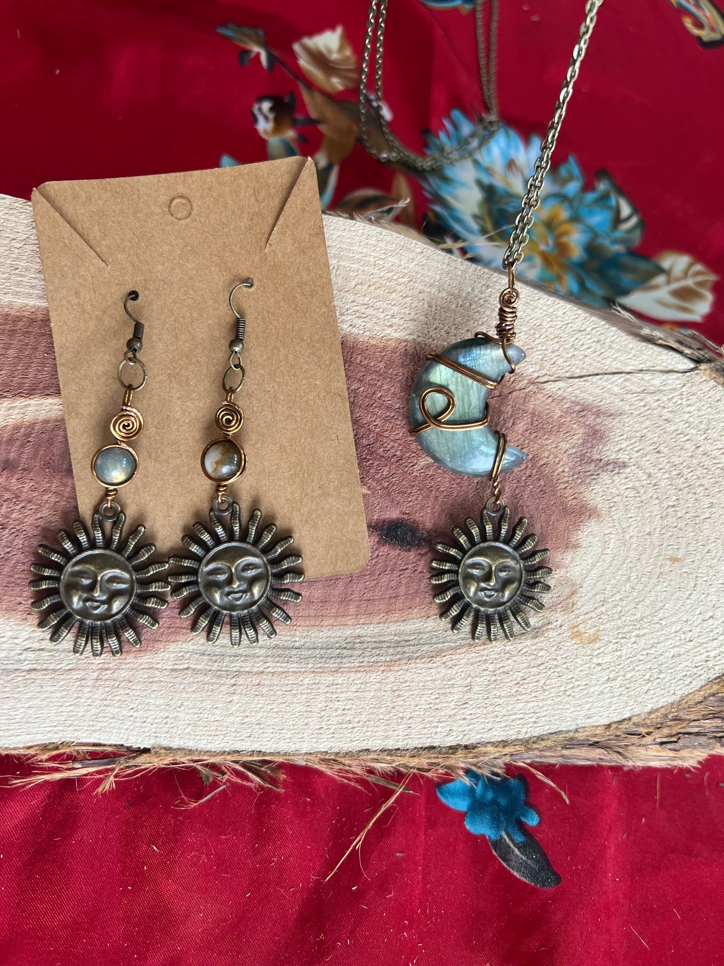 Labradorite Antique Bronze Sun Earring Necklace WireWrapped Set